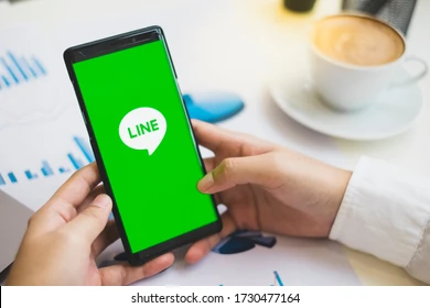 How to Check WhatsApp Online Status? Methods for Checking on Both Mobile and Desktop